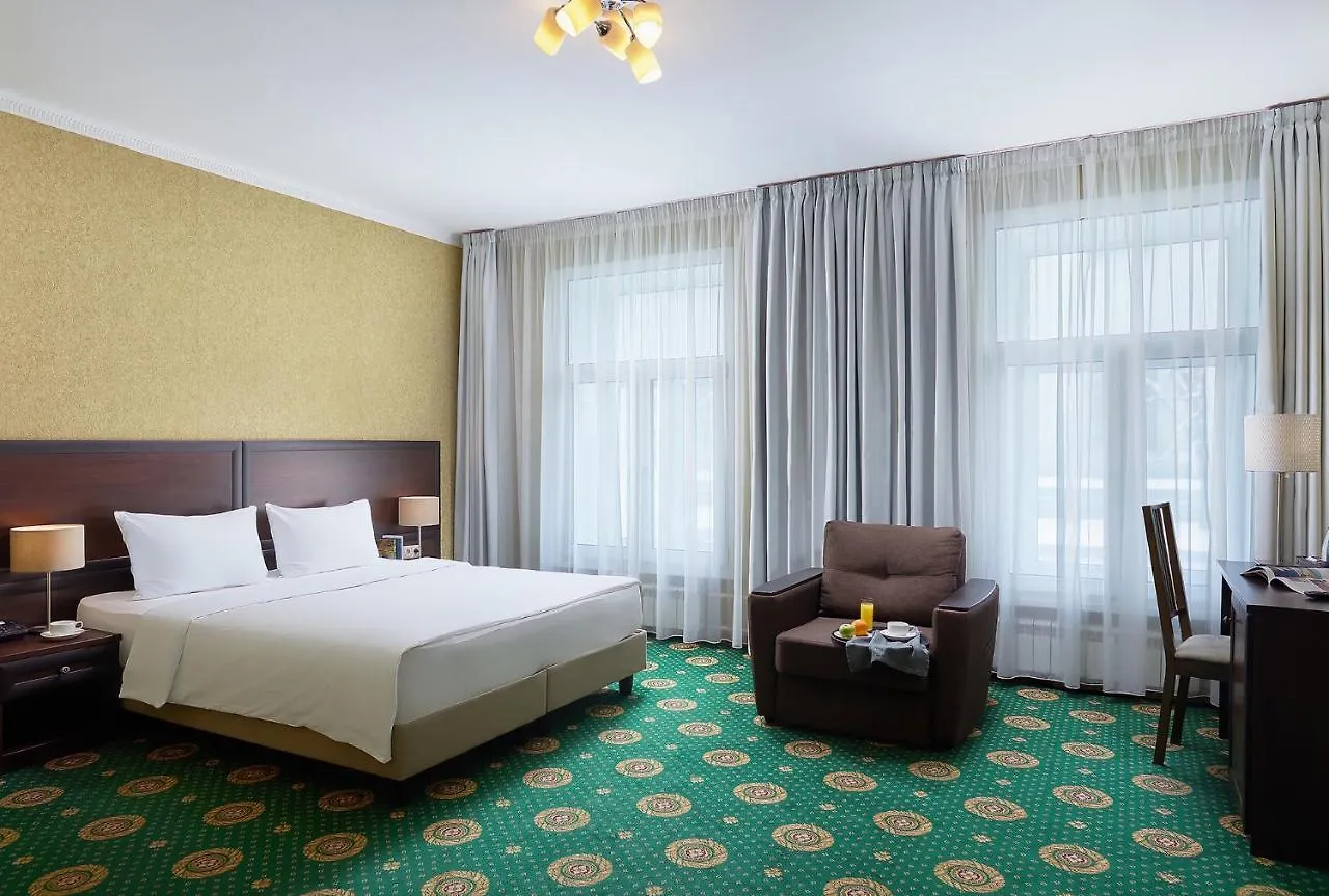 Mirros Hotel Moscow Kremlin