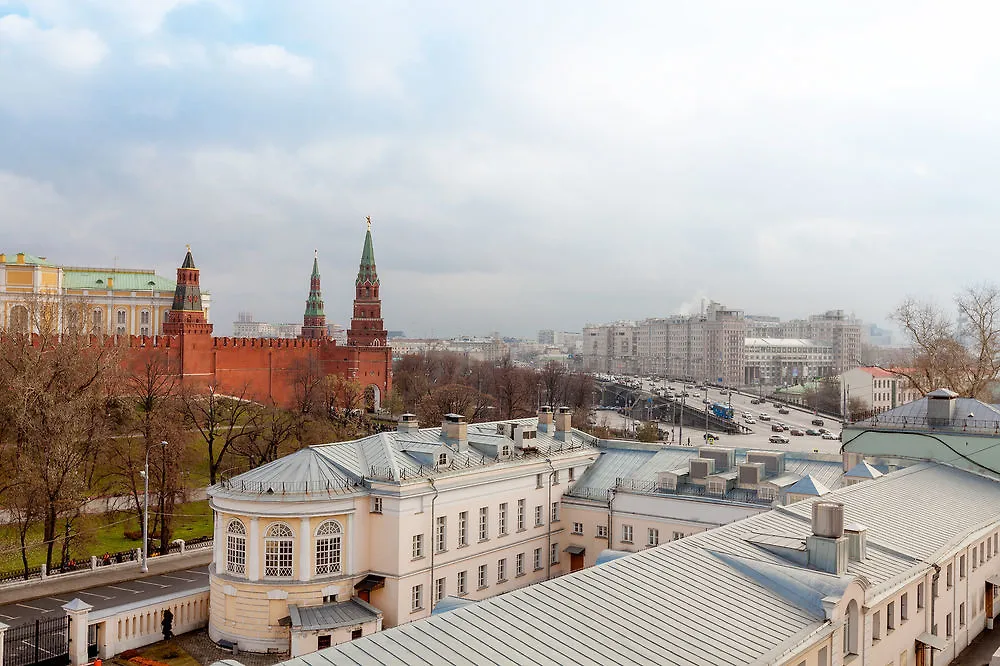 Mirros Hotel Moscow Kremlin Russia